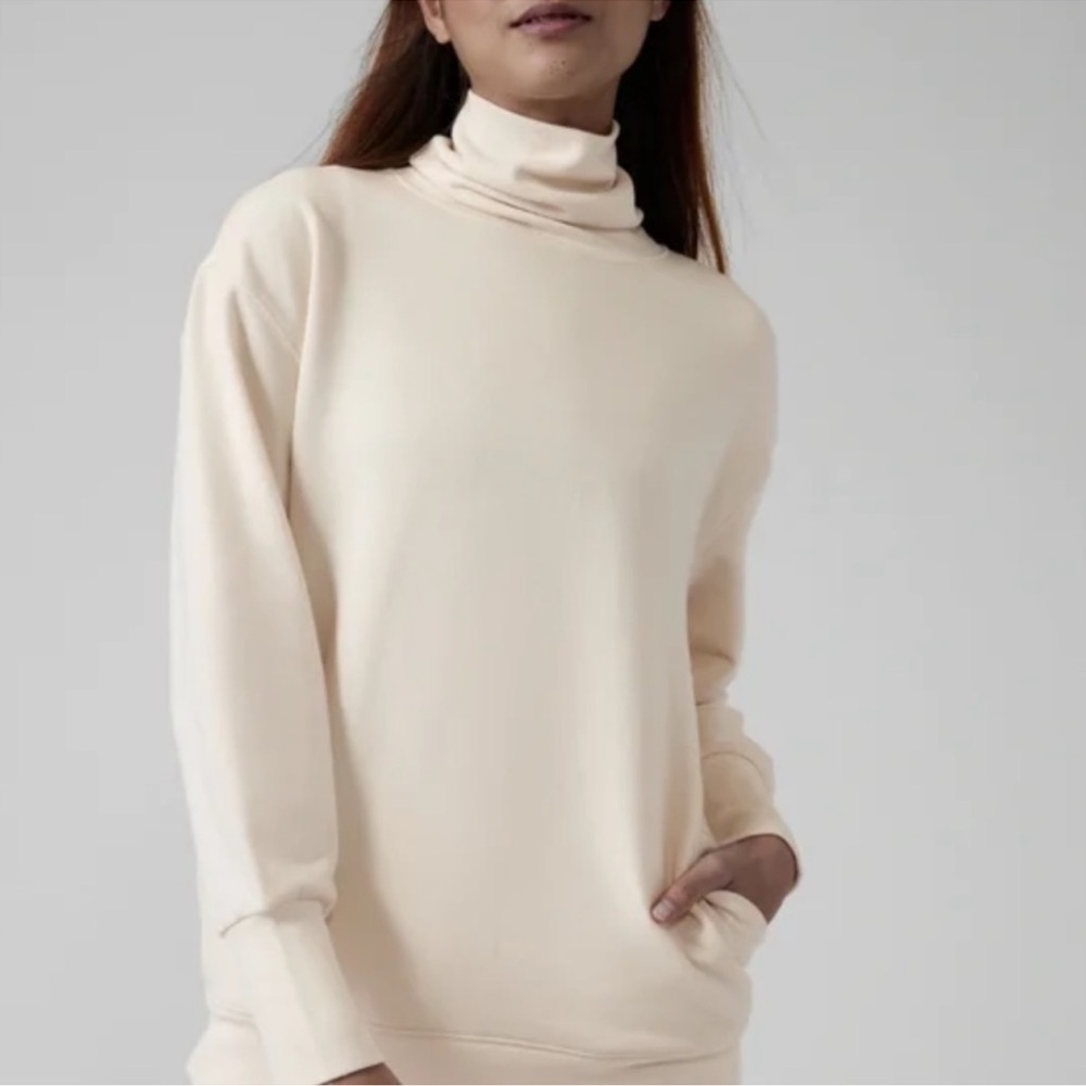 Athleta Cinch Turtleneck Sweatshirt